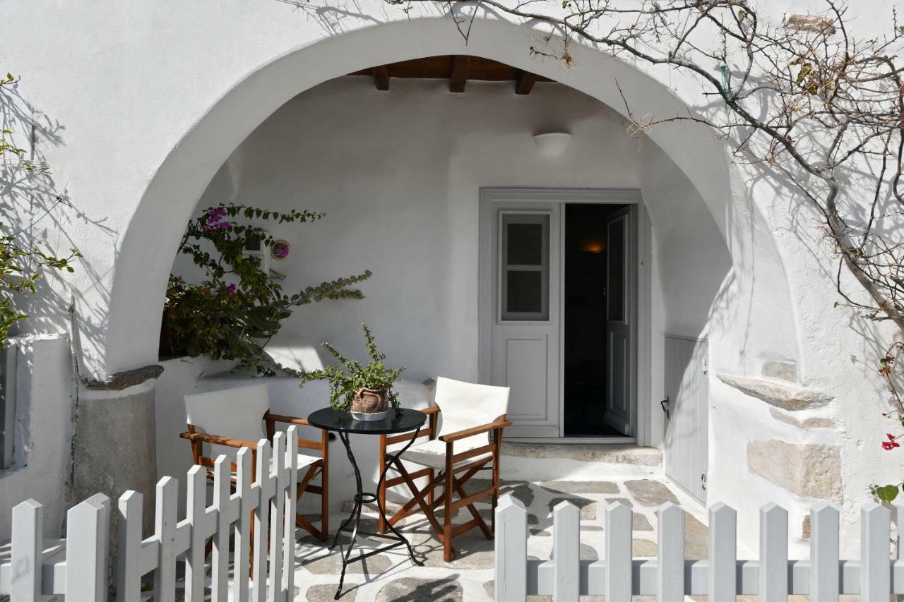 Kastro Cozy Guesthouse باروس المظهر الخارجي الصورة